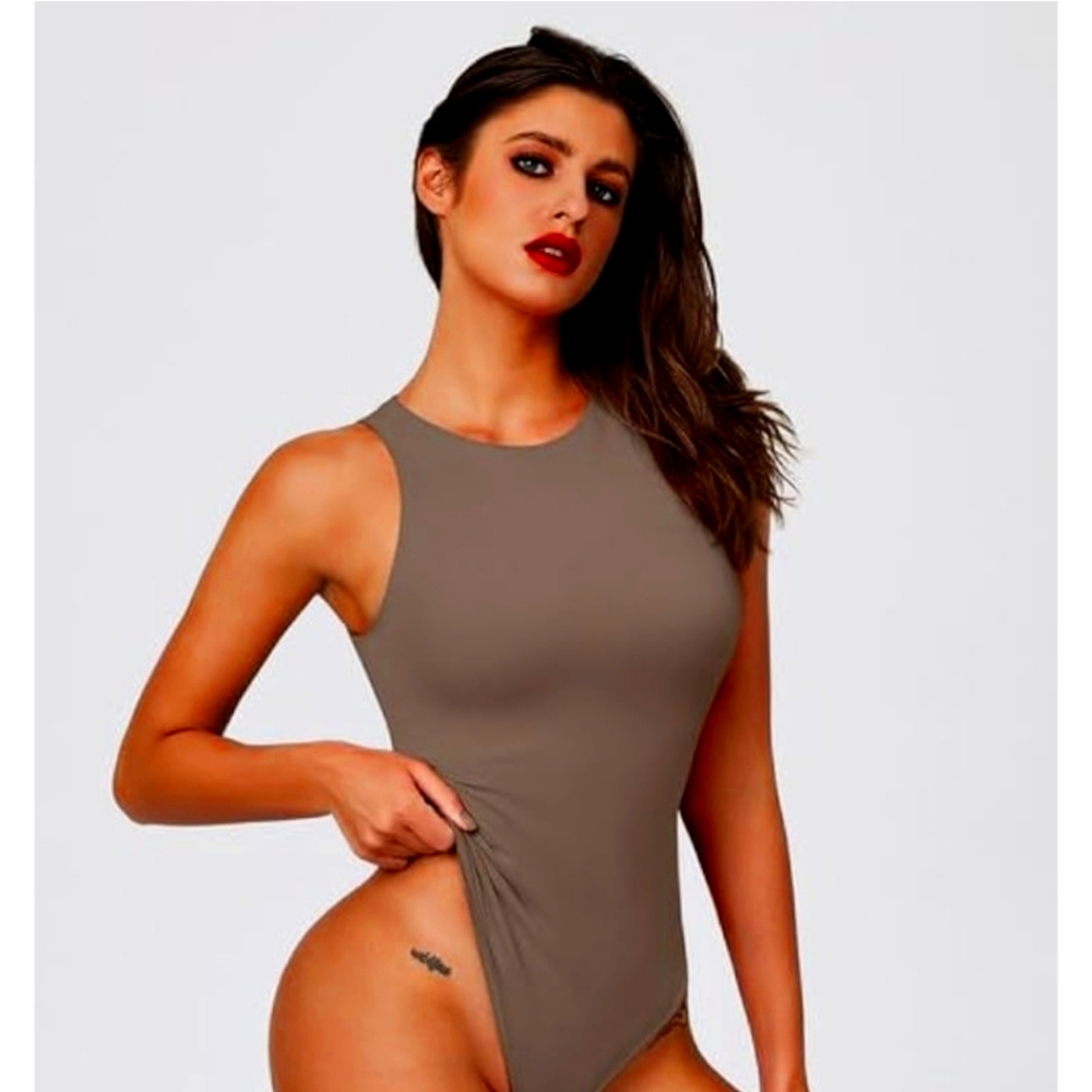 OQQ BODYSUITS